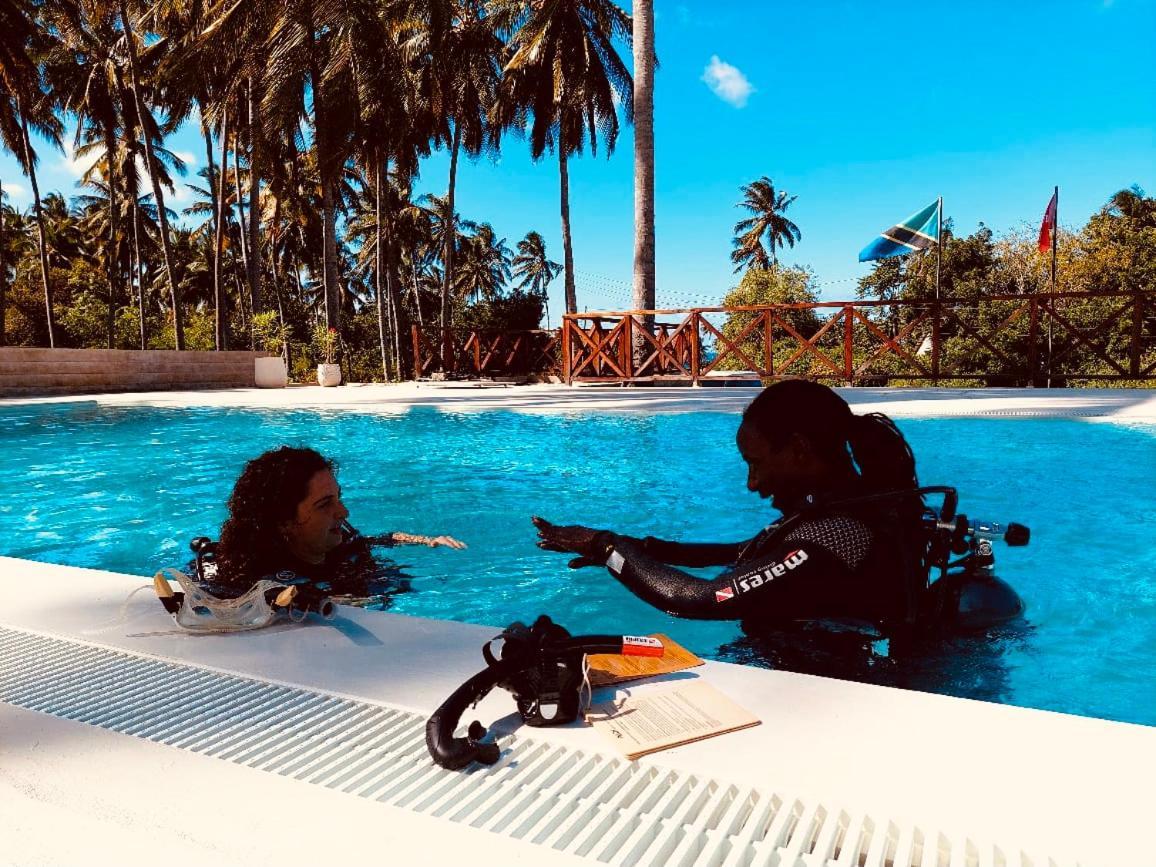 Dive Planet Mafia Island Utende Esterno foto